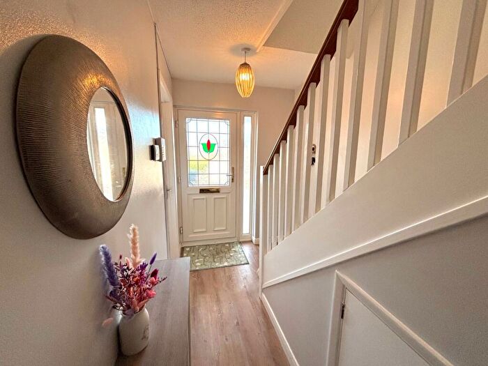 3 Bedroom Semi-Detached House For Sale In Welton Grove, Midsomer Norton, BA3