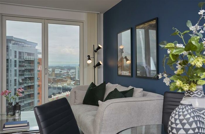 2 Bedroom Apartment To Rent In New Bridge Street Salford, M3