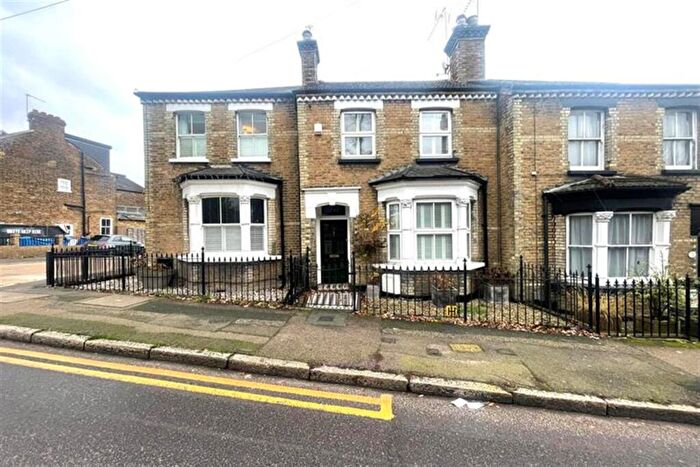 3 Bedroom Terraced House To Rent In Church Road, Buckhurst Hill, IG9