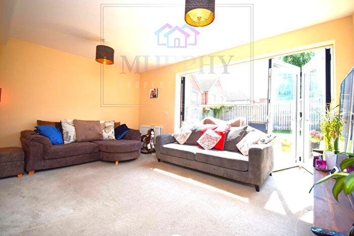 4 Bedroom Detached House For Sale In Conqueror Way, Pontefract, WF8