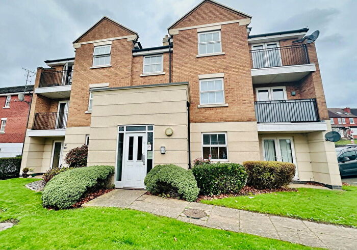 2 Bedroom Apartment For Sale In Attingham Drive, Dudley, DY1