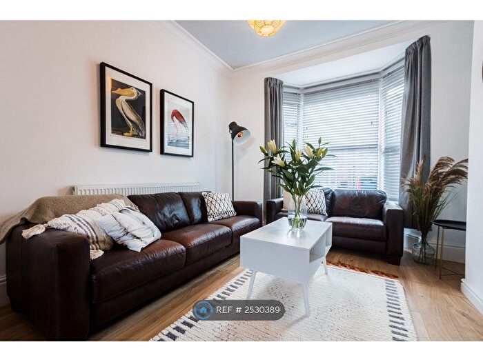 2 Bedroom Terraced House To Rent In Clumber Street, Hull, HU5