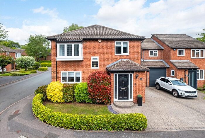 4 Bedroom Detached House For Sale In Walsham Road, Walderslade Woods, Kent, ME5