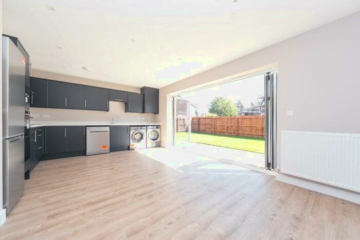 5 Bedroom Detached House To Rent In Osprey Place, Elliott Road, March, Cambridgeshire, PE15