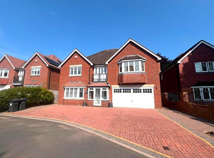 5 Bedroom Detached House To Rent In Powells Close, Sutton Coldfield, West Midlands, B72