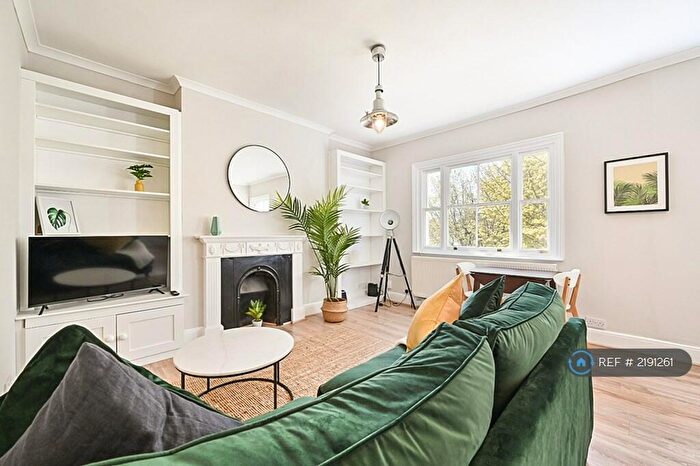 2 Bedroom Flat To Rent In Buckingham Road, Brighton, BN1