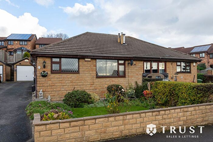 2 Bedroom Semi Detached Bungalow For Sale In Cawley Lane, Heckmondwike, WF16