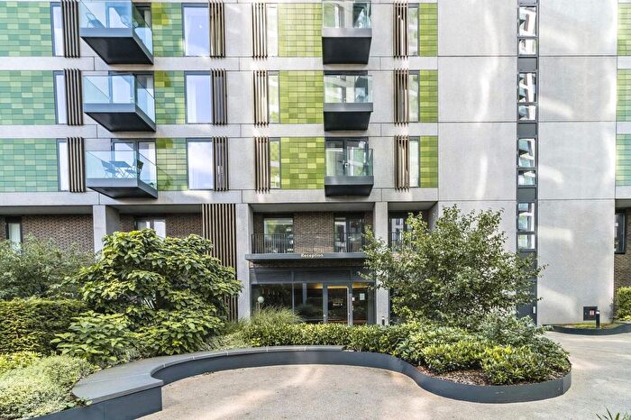 2 Bedroom Flat For Sale In Bury Street, Salford, M3