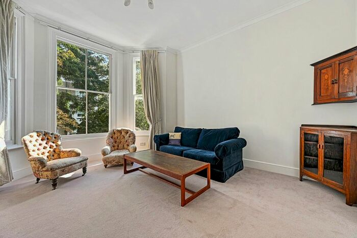 1 Bedroom Flat To Rent In Russell Road, London, W14