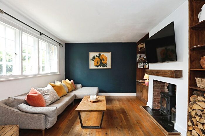 2 Bedroom Terraced House For Sale In Ashurst, Tunbridge Wells, Kent, TN3