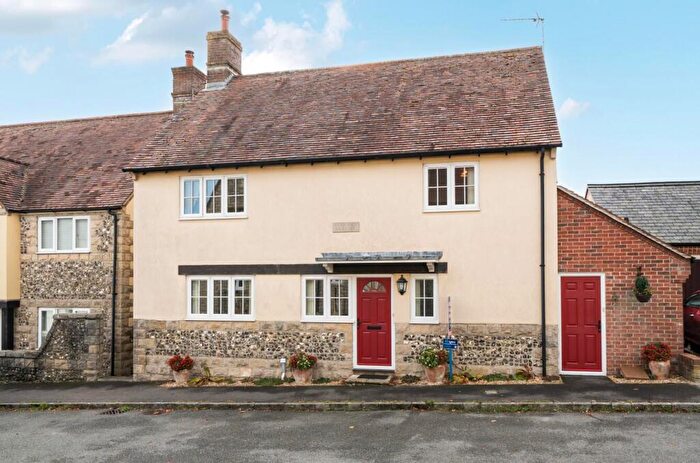 4 Bedroom Detached House For Sale In Magiston Street, Stratton, Dorchester, DT2