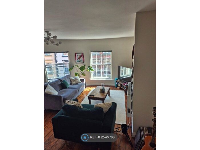 2 Bedroom Flat To Rent In Tanners Court, Newcastle Upon Tyne, NE1