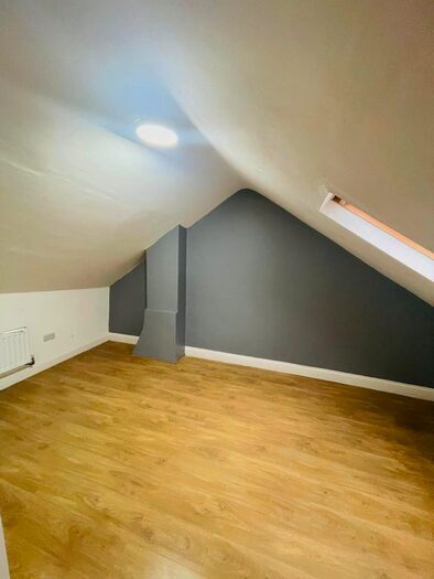1 Bedroom Studio To Rent In High Road, Leyton, E10
