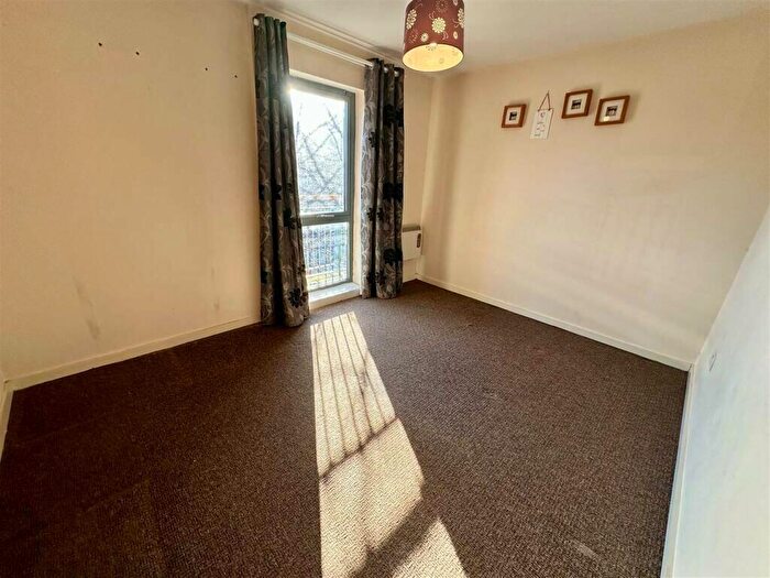 1 Bedroom Apartment For Sale In Ordsall Lane, Salford, Greater Manchester, M5