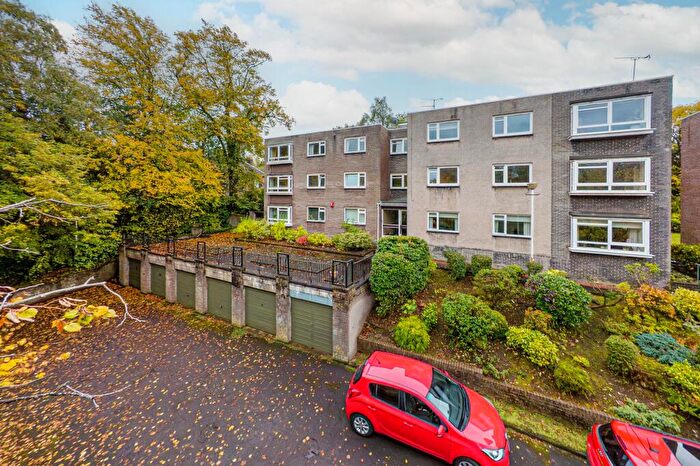 3 Bedroom Apartment For Sale In Nithsdale Road, Pollokshields, Glasgow, G41