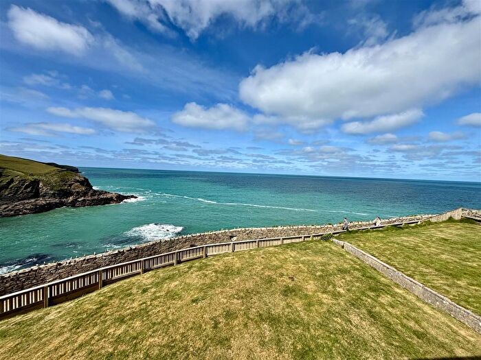 2 Bedroom Semi-Detached House For Sale In Overcliff, Port Isaac, PL29