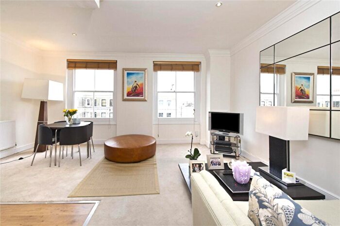 2 Bedroom Flat For Sale In Redcliffe Gardens, Earl's Court, SW10