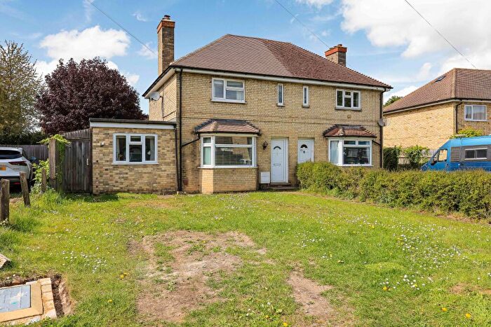 3 Bedroom Semi Detached House For Sale In Thoday Street, Cambridge, CB1