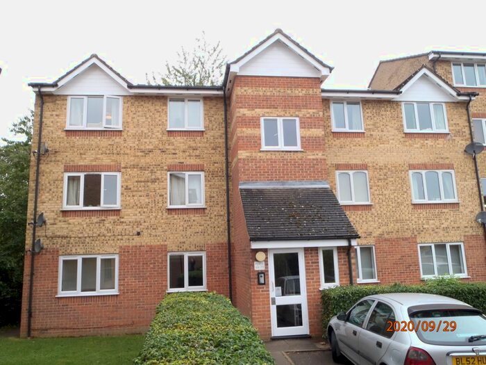 1 Bedroom Flat To Rent In Prestatyn Close, Stevenage, SG1