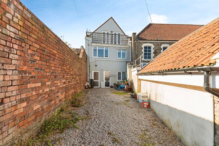 2 Bedroom House For Sale In Lower Chapel Road, Hanham, Bristol, BS15