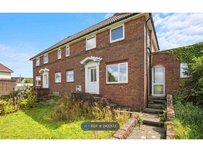 2 Bedroom Semi-Detached House To Rent In Carden Hill, Brighton, BN1