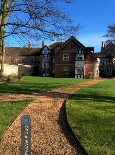 2 Bedroom Flat To Rent In Post Street, Huntingdon, PE29