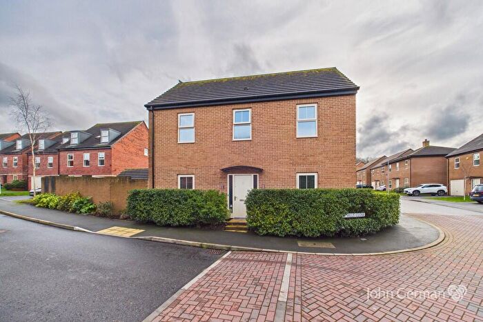 4 Bedroom Detached House For Sale In Claymills Close, Brizlincote Valley, DE15