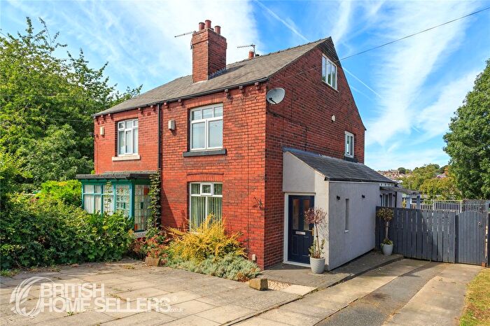 2 Bedroom Semi Detached House For Sale In Healey Road, Ossett, West Yorkshire, WF5
