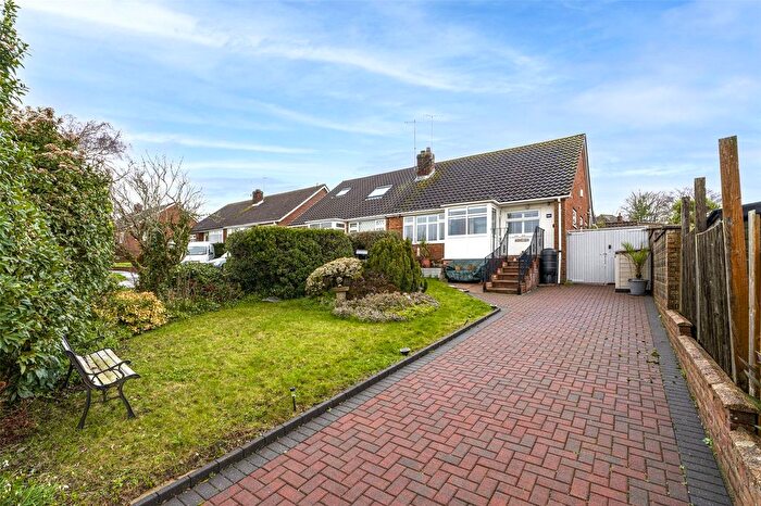 3 Bedroom Bungalow For Sale In Cleveland Road, Salvington, Worthing, West Sussex, BN13