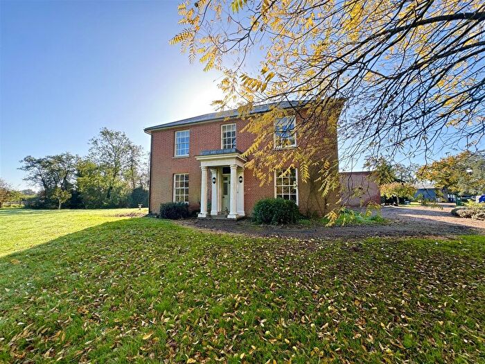 5 Bedroom Detached House To Rent In Headcorn Road, Staplehurst, Tonbridge, TN12