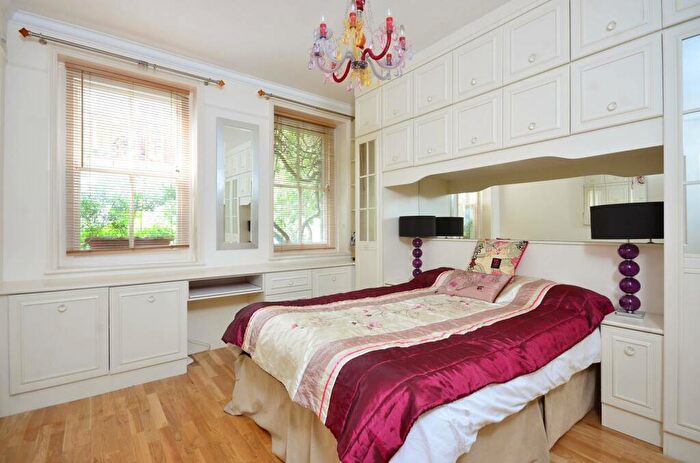 2 Bedroom Flat To Rent In Balcombe Street, Marylebone, London, NW1