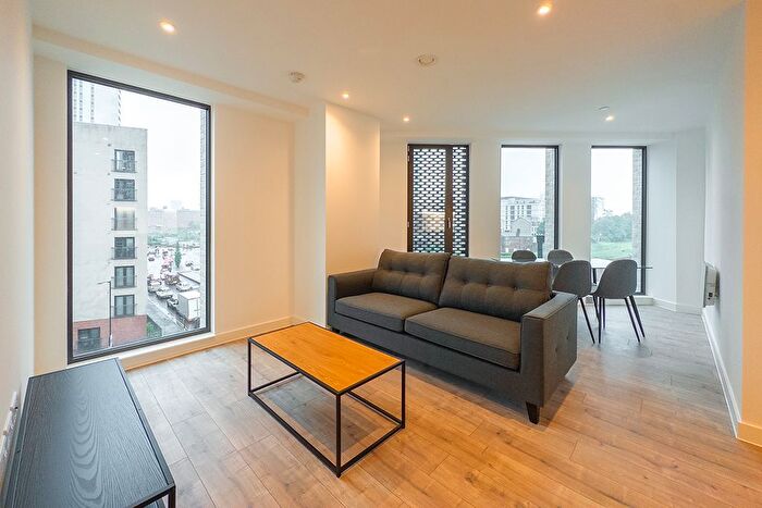 2 Bedroom Flat To Rent In Apartment Victoria House, Great Ancoats St., M4