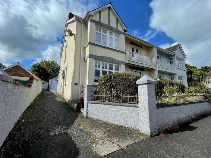 5 Bedroom Semidetached House For Sale In Alan Road, Llandeilo, SA19