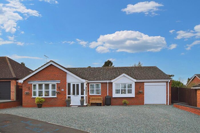 3 Bedroom Detached Bungalow For Sale In Blanchard Close, Bourne, PE10