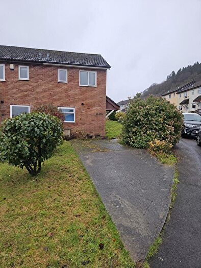 2 Bedroom Terraced House To Rent In Telor Y Coed, Caerphilly, CF83