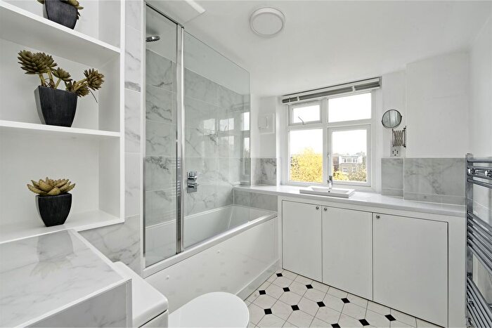 2 Bedroom Flat For Sale In Lexham Gardens, W8