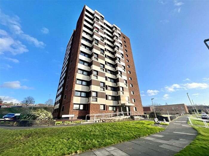 2 Bedroom Flat To Rent In Stretford Court, Gateshead, NE9
