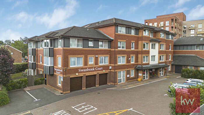 2 Bedroom Apartment For Sale In Swanbrook Court, Bridge Avenue, Maidenhead, SL6