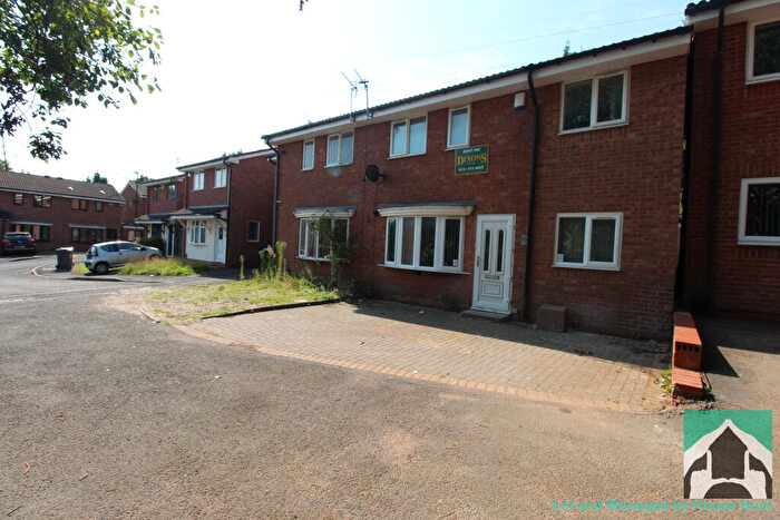 7 Bedroom Terraced House For Sale In Heeley Road, Selly Oak, Birmingham, B29