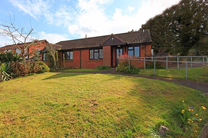 2 Bedroom Bungalow To Rent In Church View, Chetton, WV16