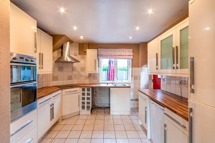 3 Bedroom Detached House For Sale In Paddock Lane, Blyton, DN21