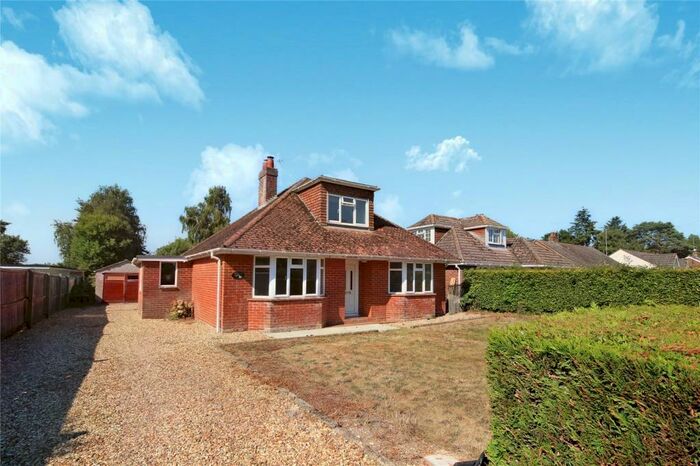 4 Bedroom Detached House For Sale In Mockbeggar Lane, Ibsley, Ringwood, Hampshire, BH24