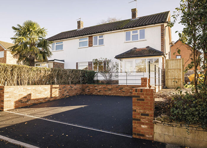 3 Bedroom Semi Detached House For Sale In Ashfield Crescent, Ross-on-Wye, Herefordshire, HR9