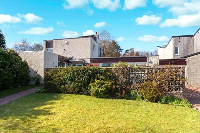 4 Bedroom Link Detached House For Sale In Earl Place, Bridge Of Weir, PA11