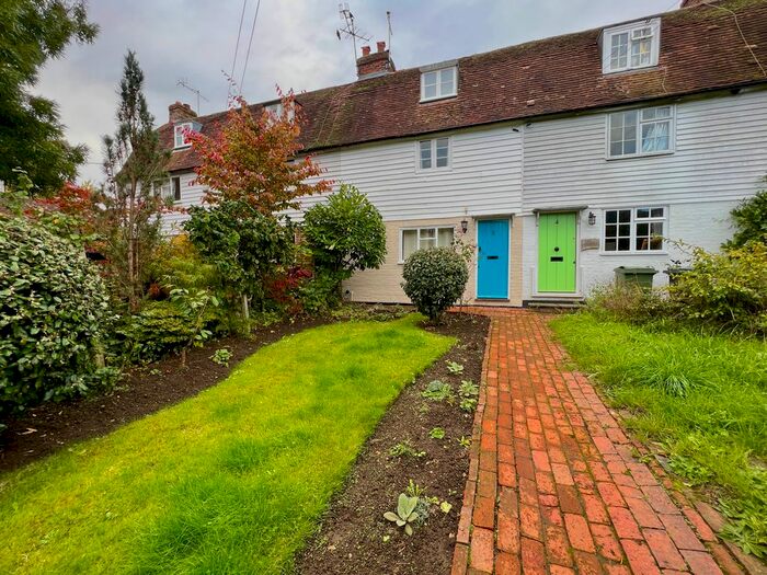 2 Bedroom Terraced House To Rent In Benover Road, Yalding, ME18