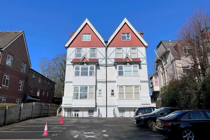 1 Bedroom Flat To Rent In Bournemouth, BH1