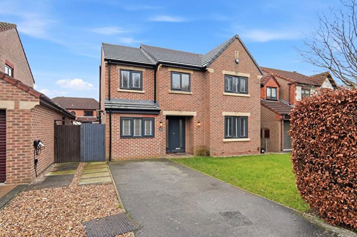 5 Bedroom Detached House For Sale In Alness Drive, York, YO24