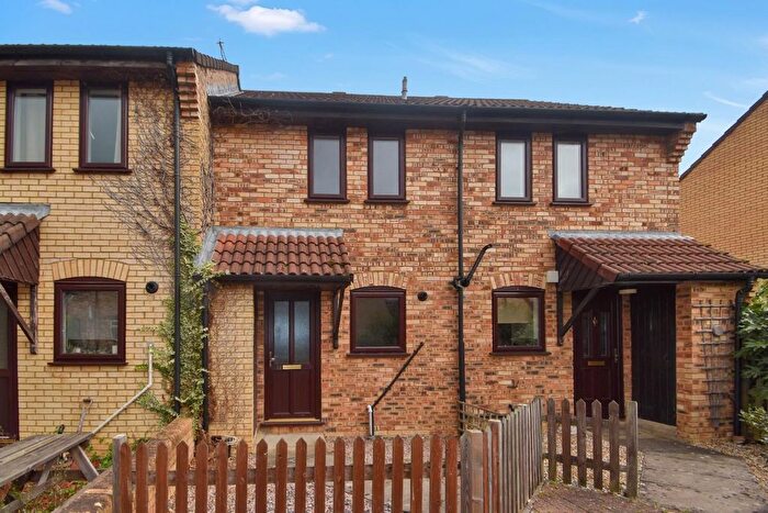 2 Bedroom Terraced House To Rent In Heron Walk, Singleton, TN23