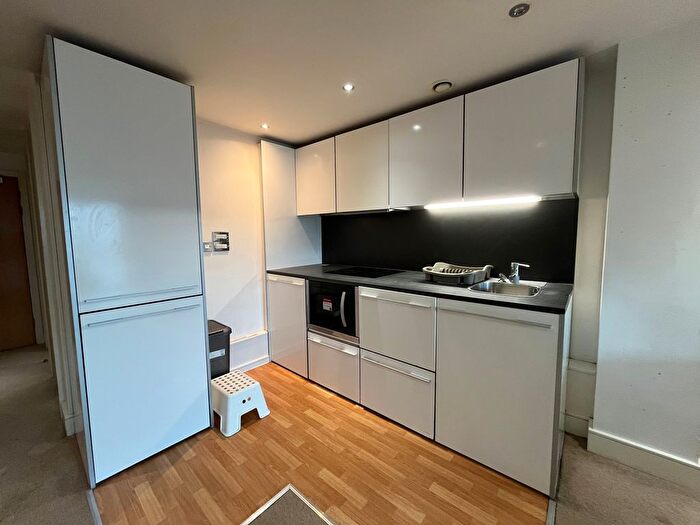 2 Bedroom Flat To Rent In Huntingdon Street, Nottingham, NG1