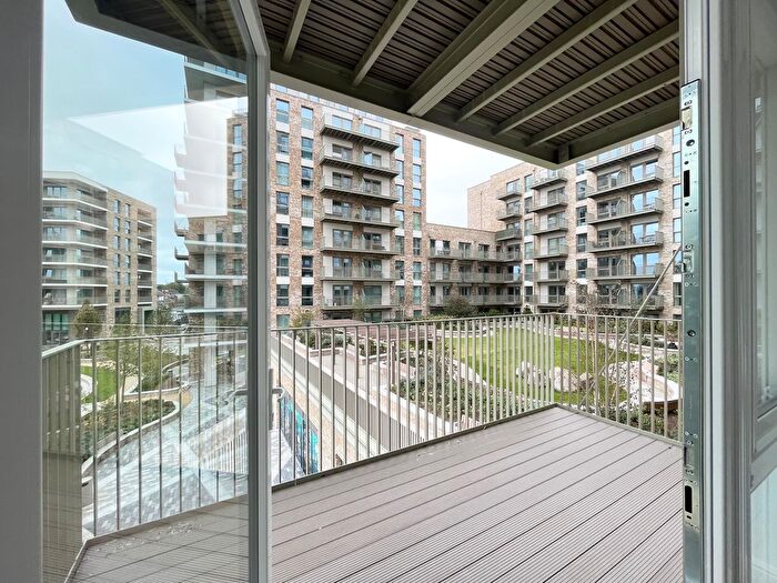 2 Bedroom Flat To Rent In Caldon Boulevard, Wembley, HA0